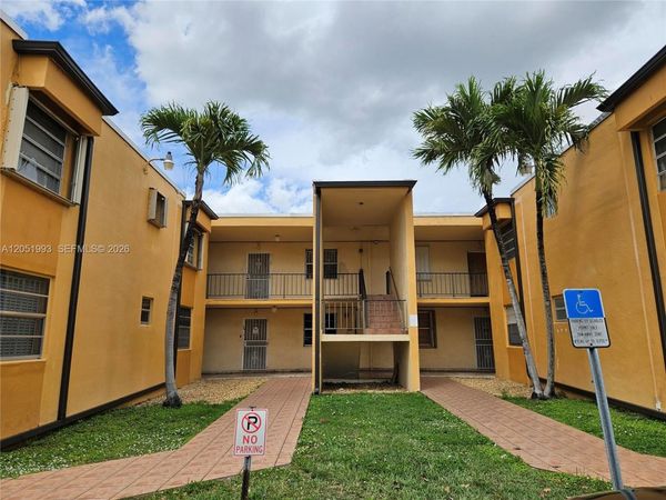 8990 SW 24th St , Unit 228, Miami, FL 33165