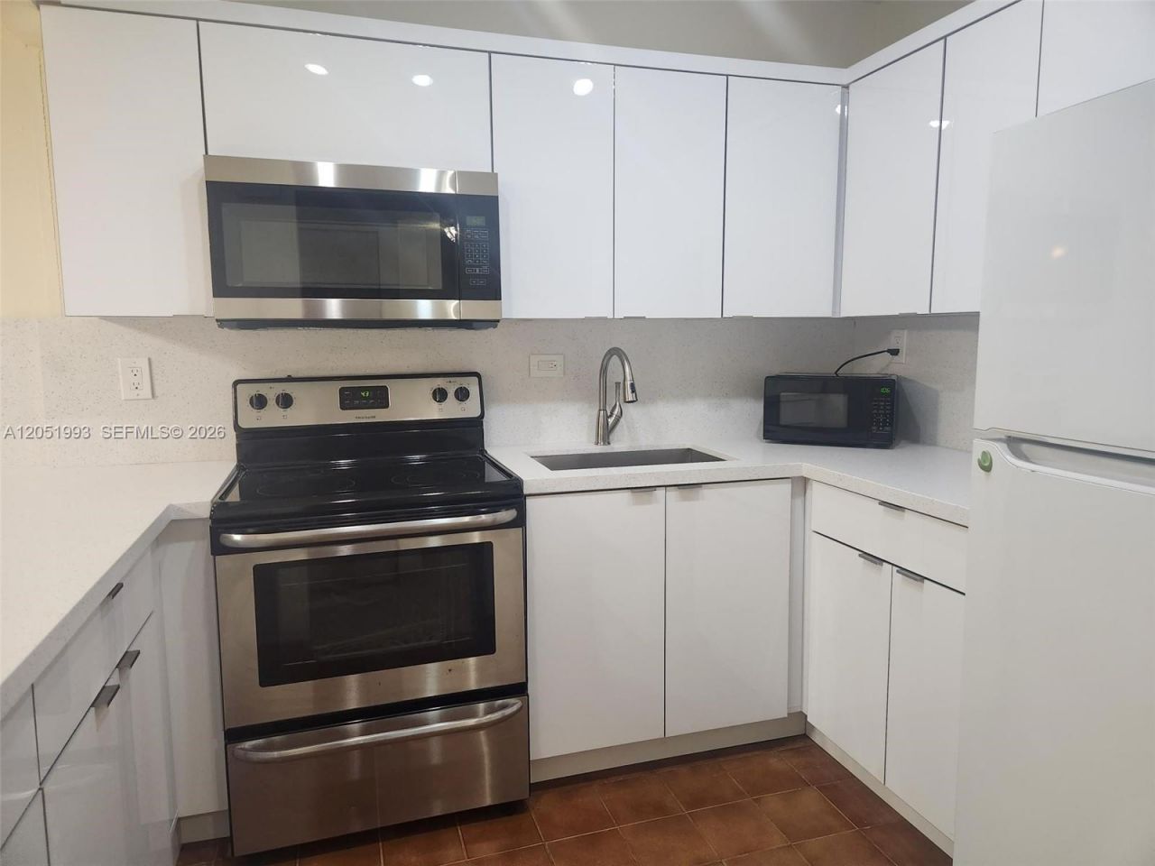 8990 SW 24th St, Unit 228, Miami, FL 33165 Photo