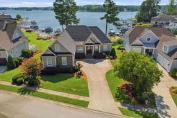 316 Panorama Drive photo 4