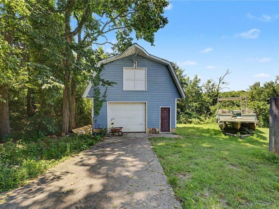 Property Image 37