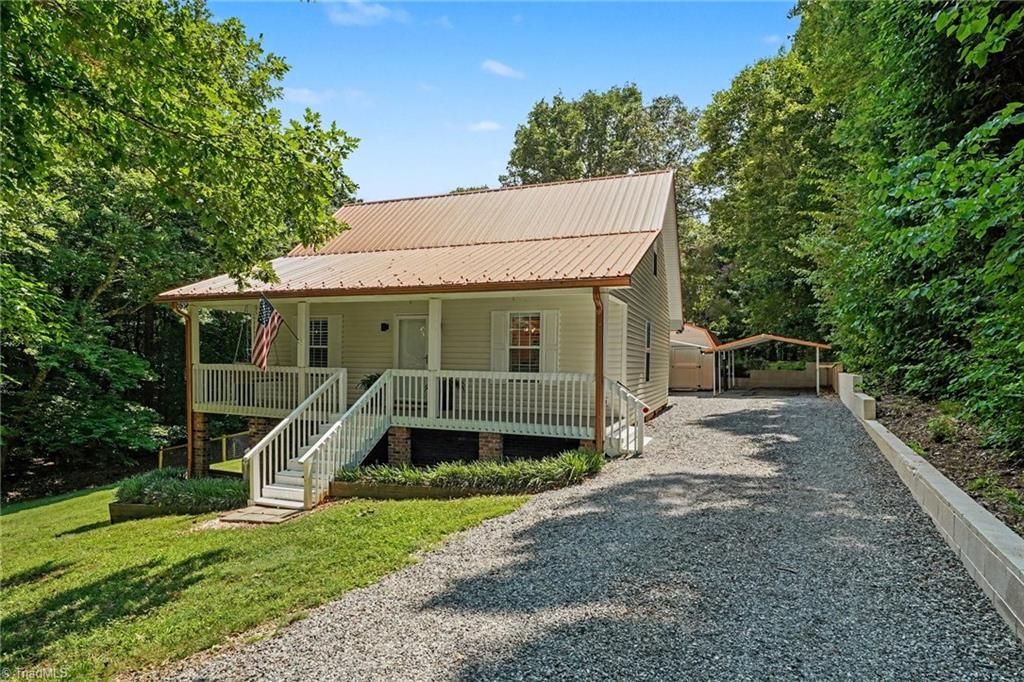 4243 Hunters Run, Trinity, NC 27370 Main Photo