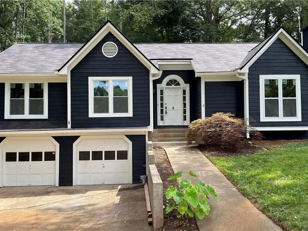 2526 Shiloh Court West NW, Kennesaw, GA 30152