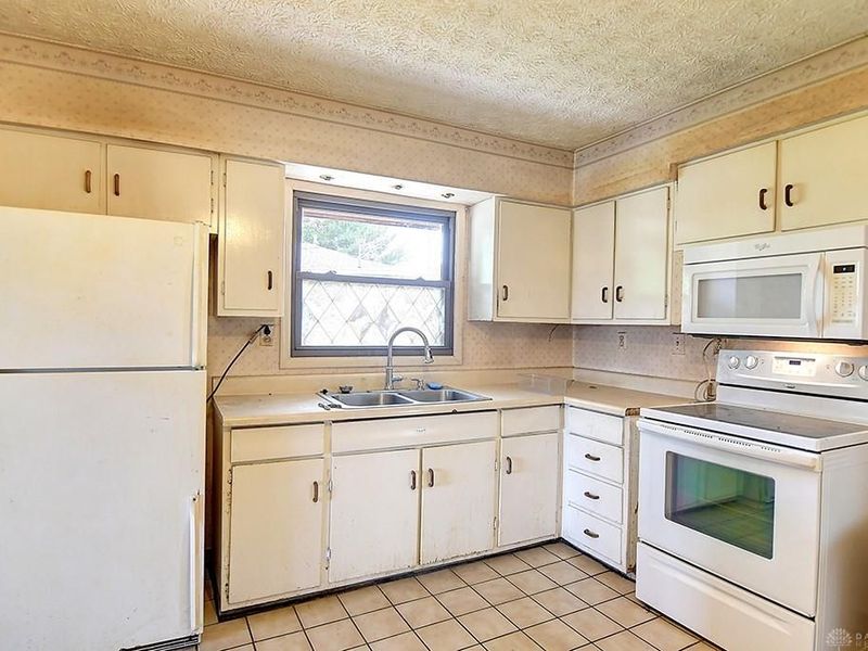 2123 Neff Road, Dayton, OH 45414 Photo 9