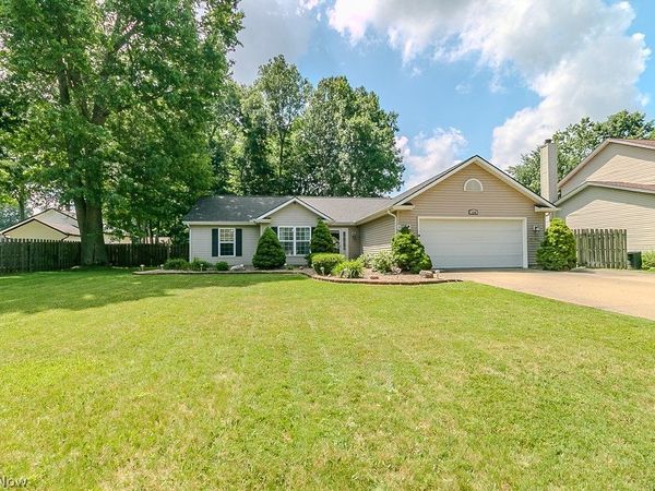 1230 Dartmouth Drive , Painesville Twp, OH 44077