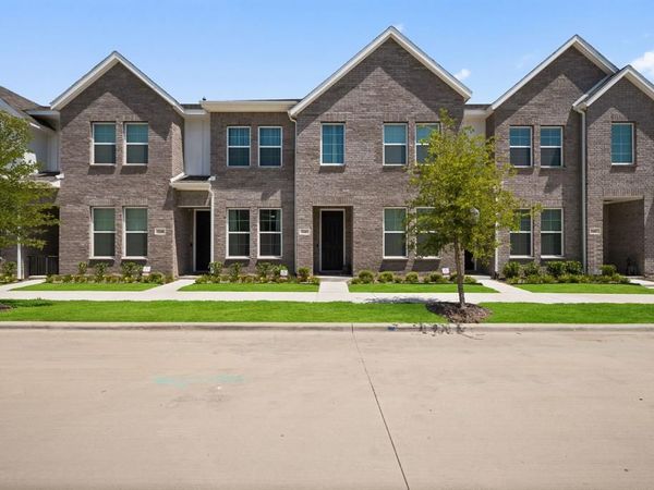 5243 Legacy Street, Haltom City, TX 76117