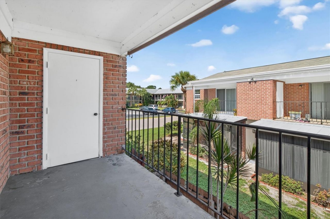 8522 10th Street N, Unit D, Saint Petersburg, FL 33702 Photo