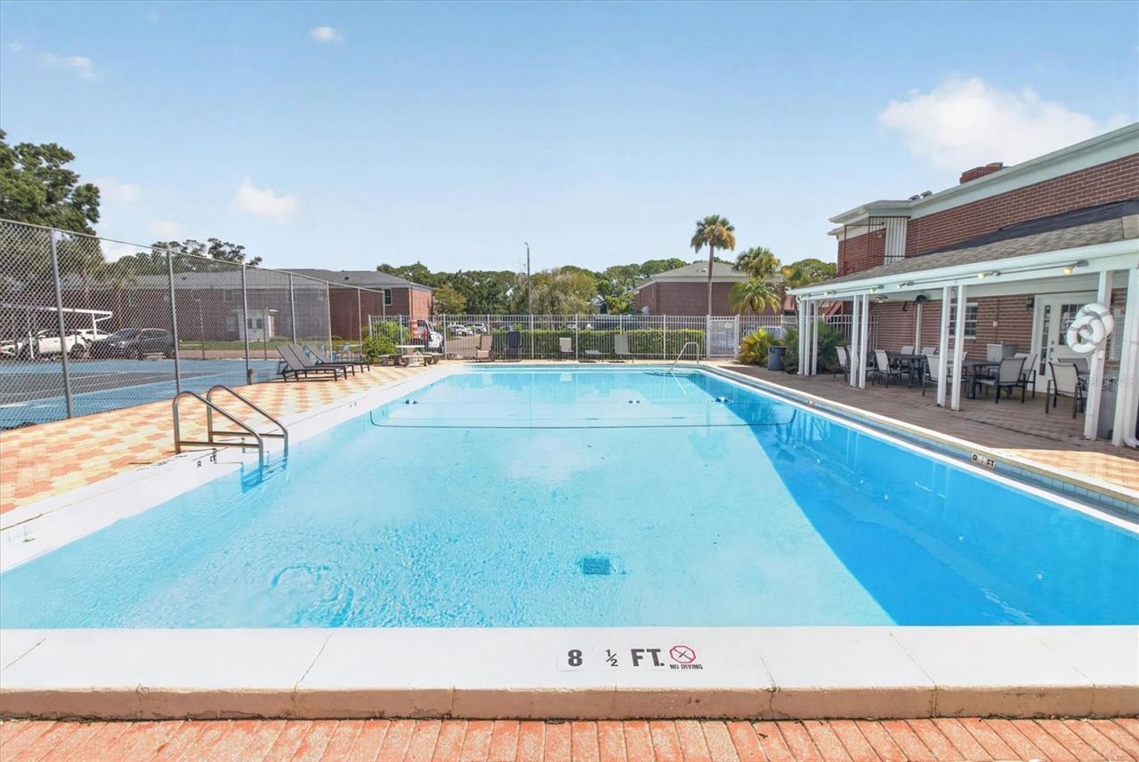 8522 10th Street N, Unit D, Saint Petersburg, FL 33702 Photo