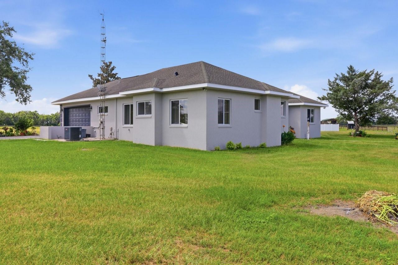 11748 NE Jacksonville Road, Anthony, FL 32617 Photo