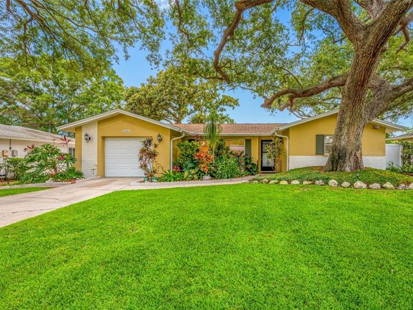 2036 FOREST DRIVE , CLEARWATER, FL 33763