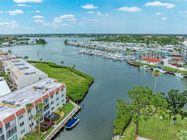 220 SANTA MARIA STREET, Unit 338, VENICE, FL 34285