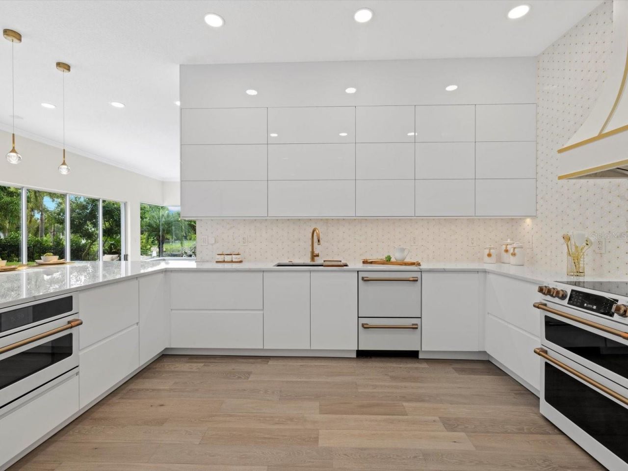 1707 Caribbean Drive, Sarasota, FL 34231 Photo
