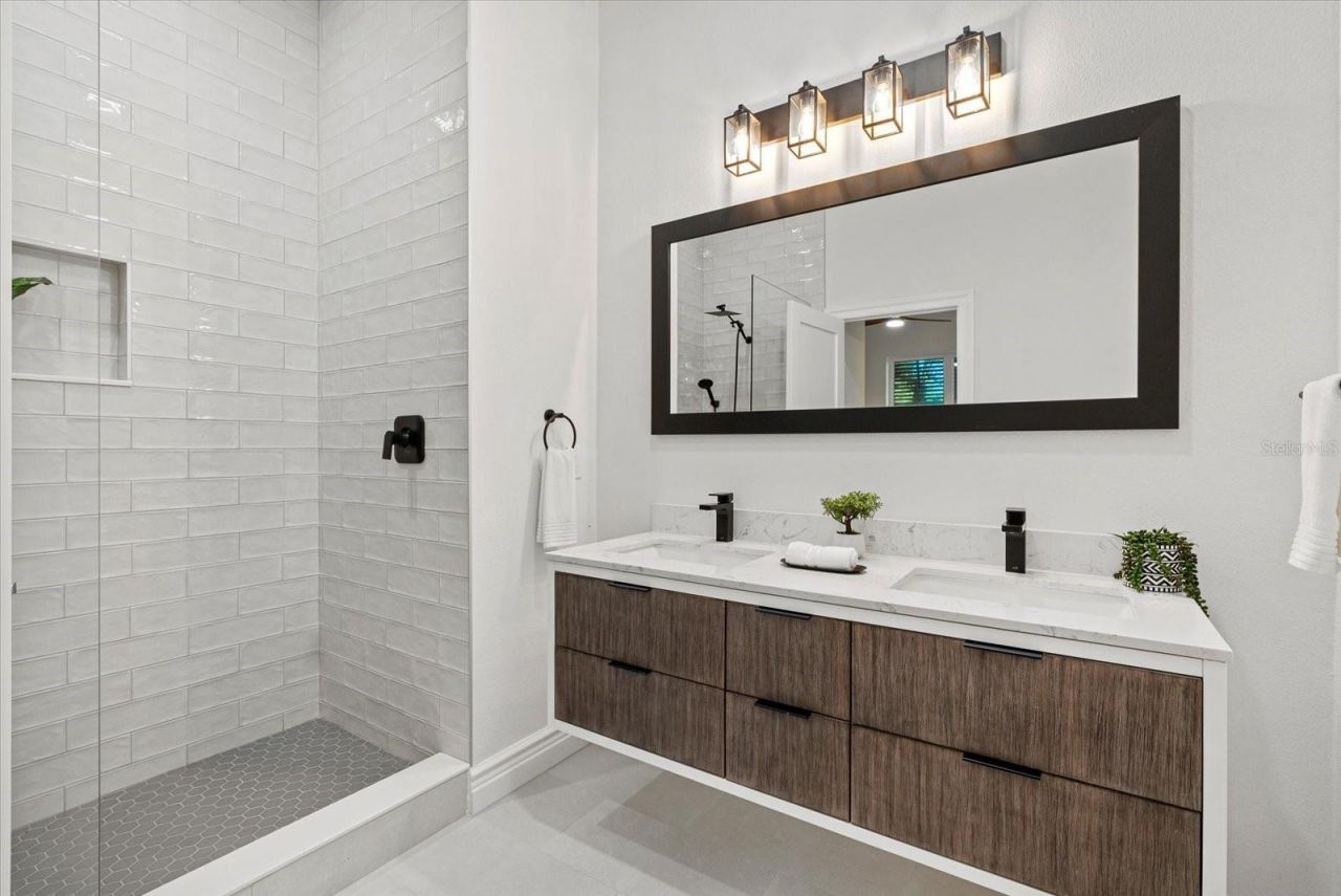 1707 Caribbean Drive, Sarasota, FL 34231 Photo