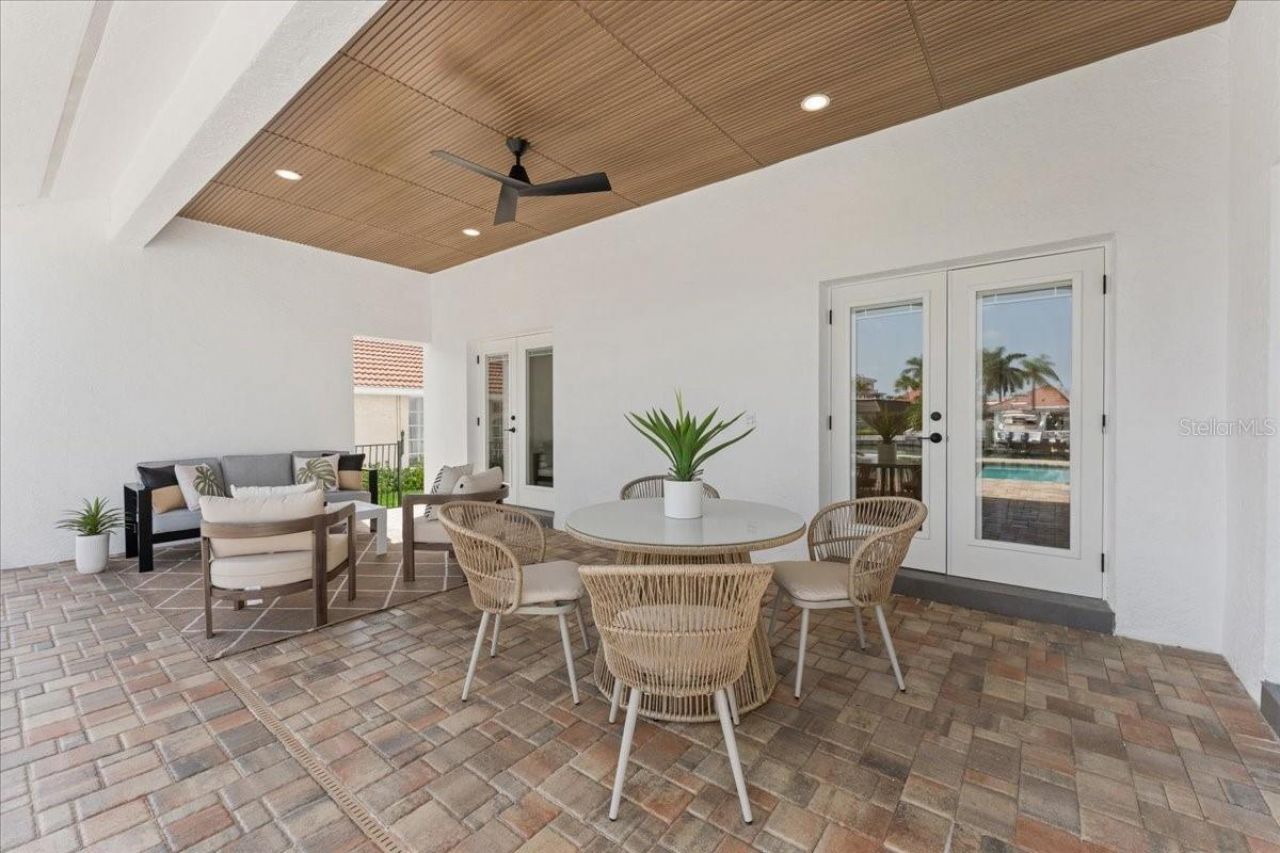 4973 60th Avenue S, Saint Petersburg, FL 33715 Photo
