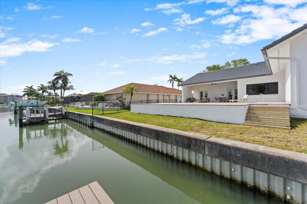 4973 60th Avenue S, Saint Petersburg, FL 33715 Photo