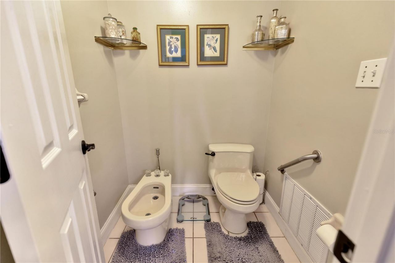 7201 Hodgewood Court, Tampa, FL 33614 Photo