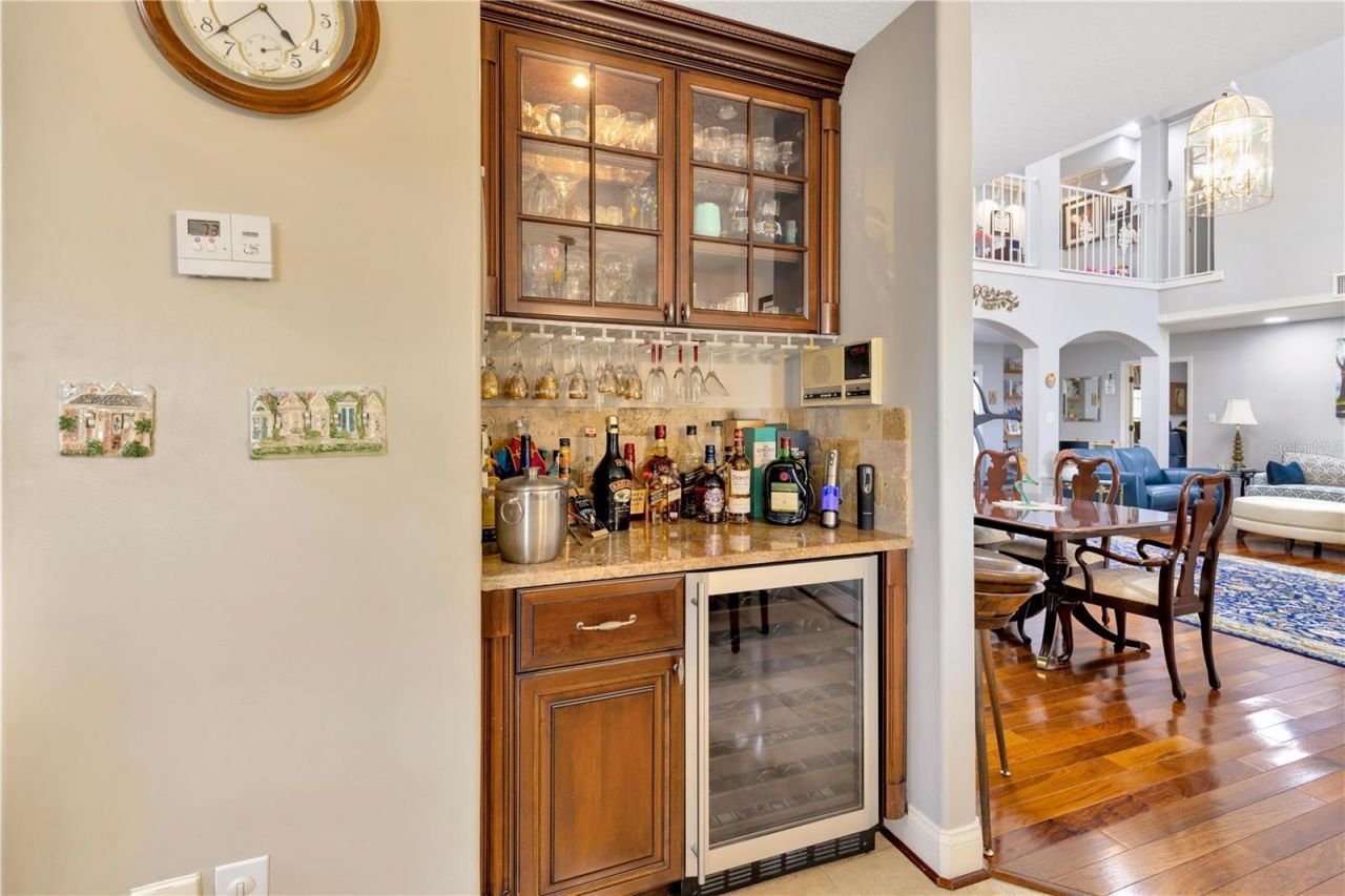 7201 Hodgewood Court, Tampa, FL 33614 Photo