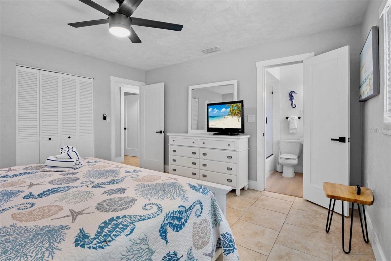 5830 Midnight Pass Road, Unit 93, Sarasota, FL 34242 Photo