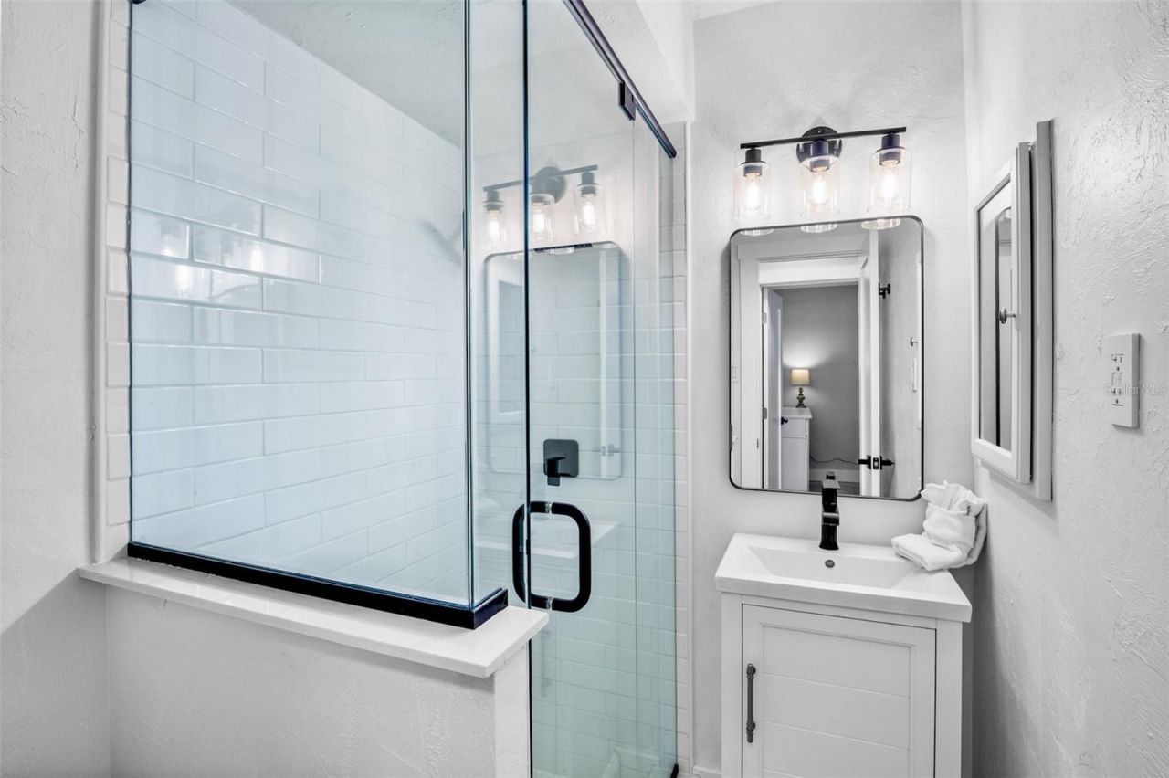 5830 Midnight Pass Road, Unit 93, Sarasota, FL 34242 Photo