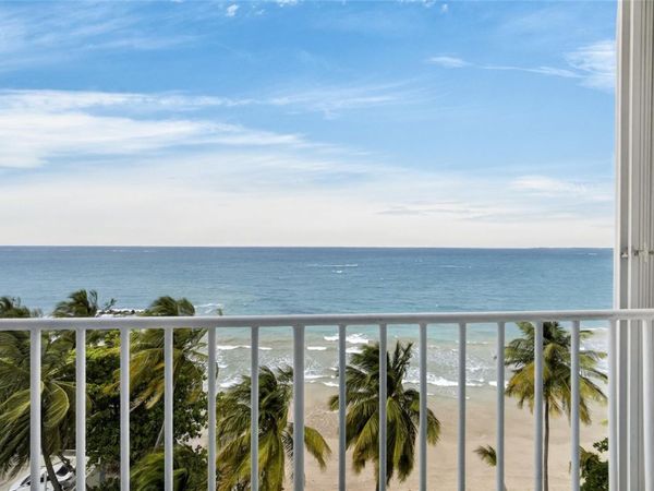 3409 AVE. ISLA VERDE, Unit 704, CAROLINA, PR 00979