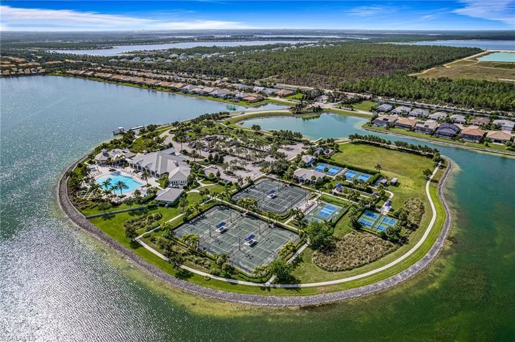 14045 Hawks Eye Ct, Estero, FL 33928 Photo