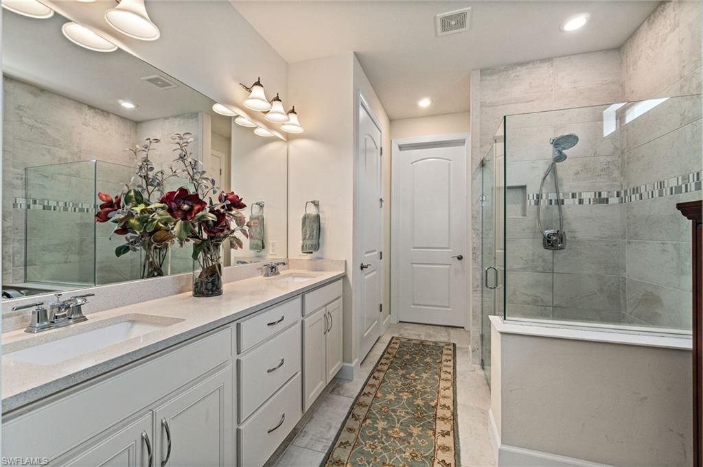 14045 Hawks Eye Ct, Estero, FL 33928 Photo