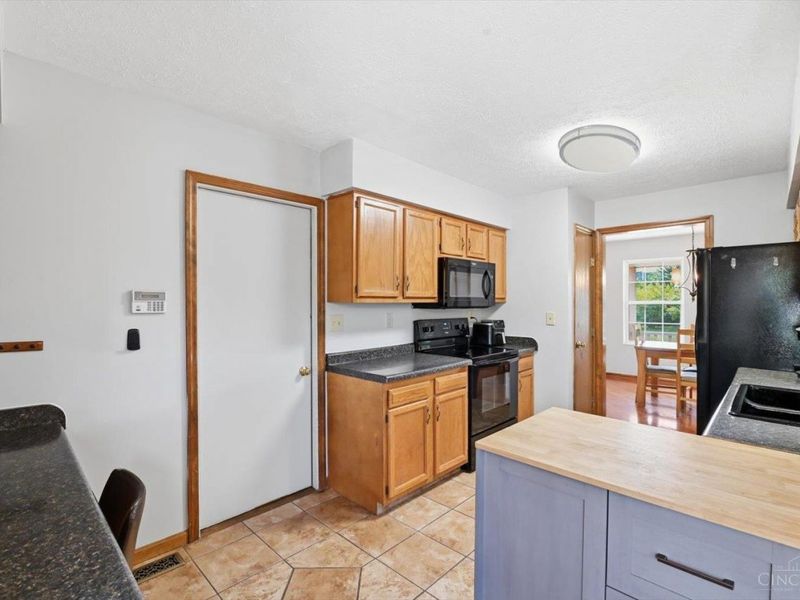 6801 Highpoint Boulevard, Liberty Township, OH 45011 Photo 8