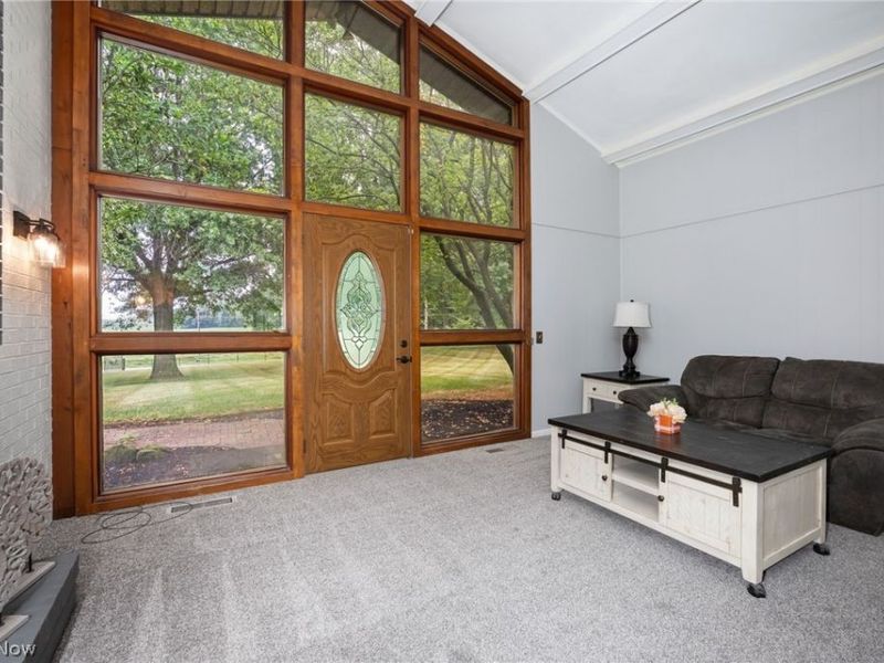 2685 Kenyon Avenue NW, Massillon, OH 44647 Photo 4