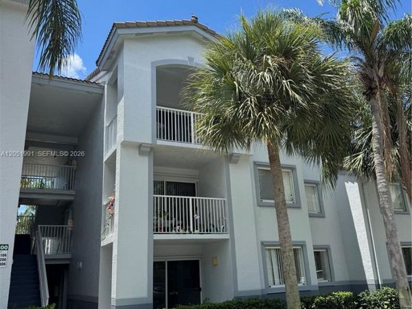 2600 S University Dr , Unit 103, Davie, FL 33328