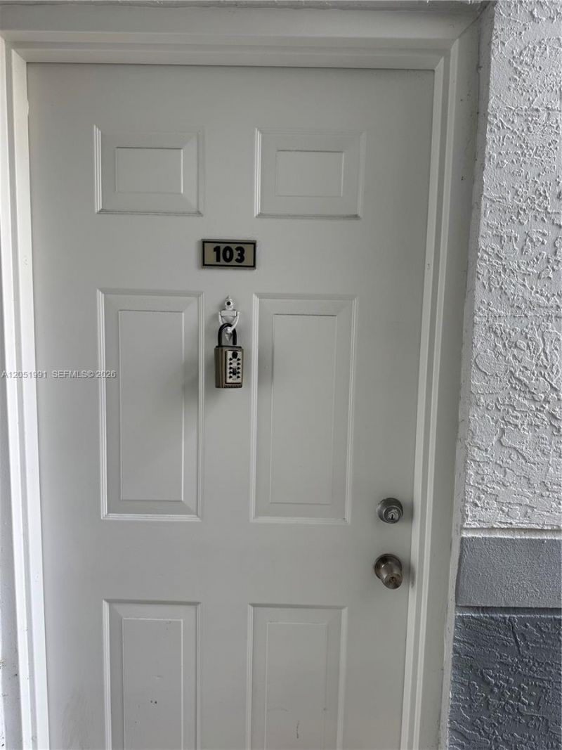 2600 S University Dr , Unit 103, Davie, FL 33328 Photo