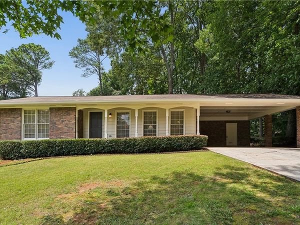 3810 Sarahs Lane, Tucker, GA 30084