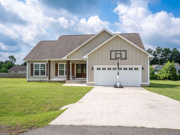 95 Edgewood Street, Rainsville, AL 35986