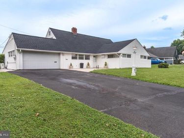 455 SNOWBALL DRIVE, LEVITTOWN, PA 19056