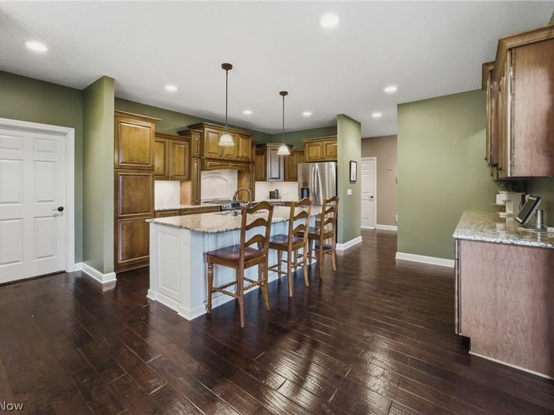 9288 Columbus Road NE, Louisville, OH 44641 Photo 10
