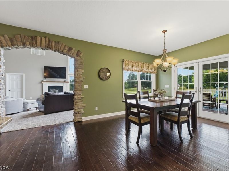 9288 Columbus Road NE, Louisville, OH 44641 Photo 16