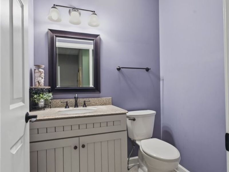 9288 Columbus Road NE, Louisville, OH 44641 Photo 28