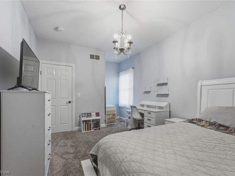 9288 Columbus Road NE, Louisville, OH 44641 Photo 35
