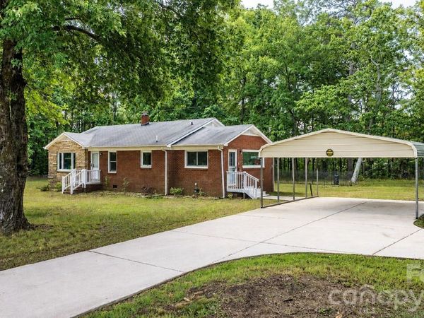 2981 East Maiden Road, Maiden, NC 28650