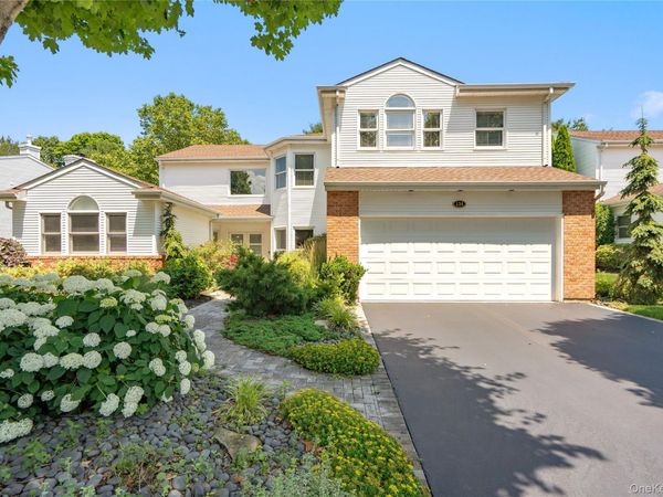 134 Hiland Court , Commack, NY 11725