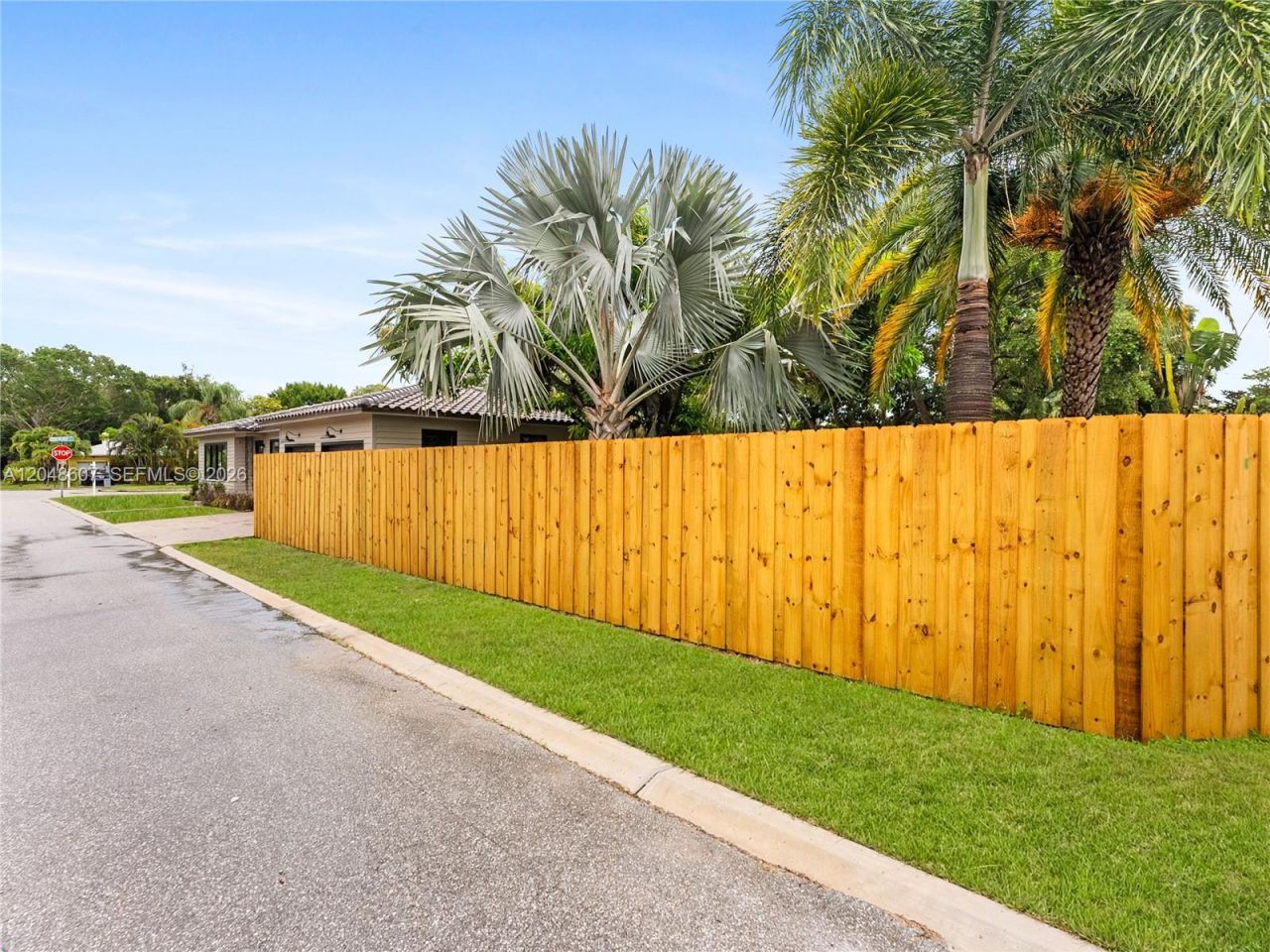 801 S Palmway , Lake Worth, FL 33460 Photo