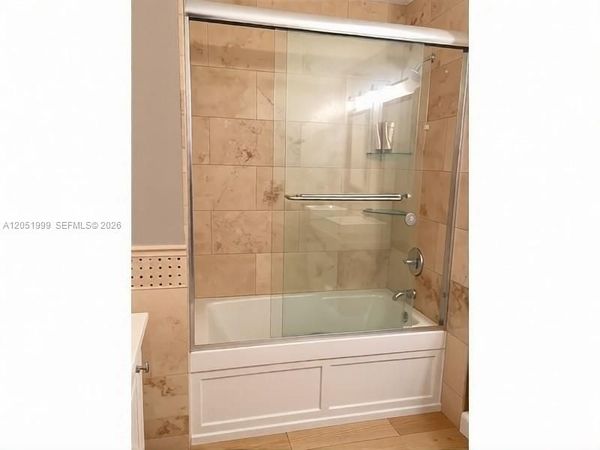 520 SE 5th Ave , Fort Lauderdale, FL 33301