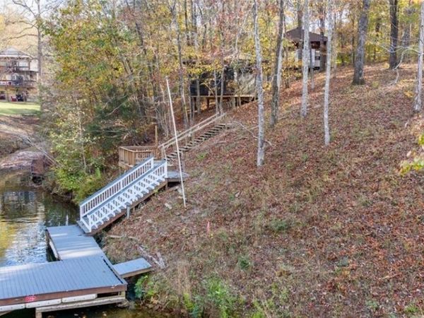 11919 Weeping Willow Road , Northport, AL 35475