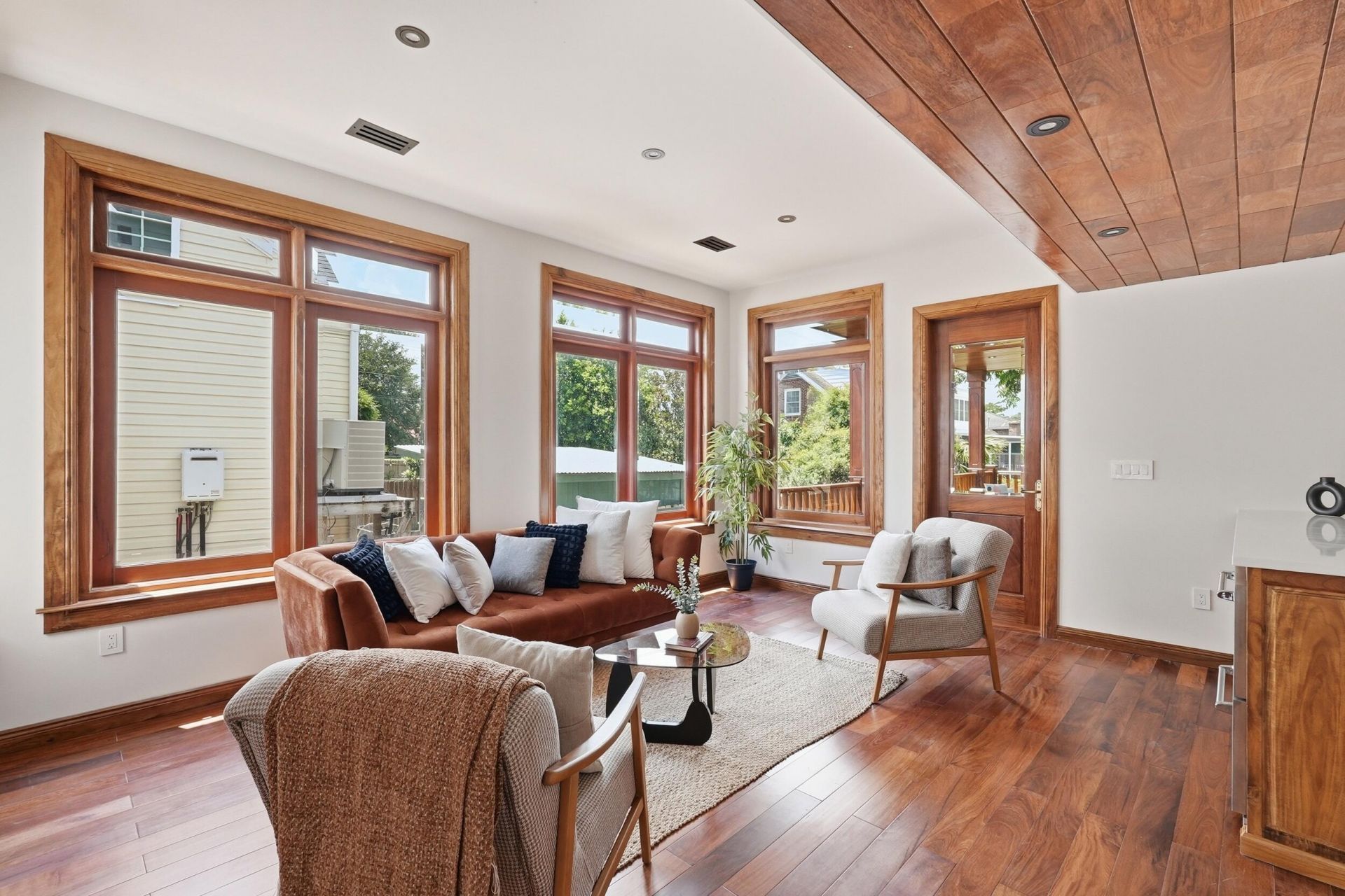 28 Gordon Street Photo 31