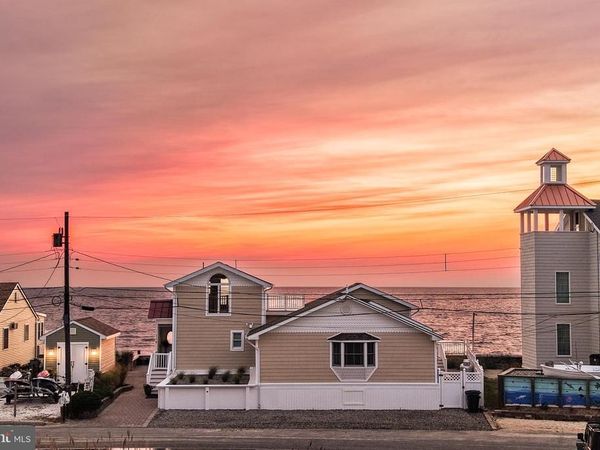 119 BEACH AVENUE , CAPE MAY COURT HOUSE, NJ 08210