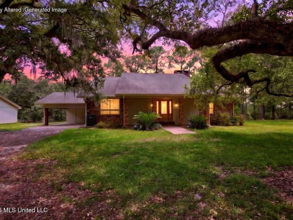 16100 Bayou Cocoa Point , Kiln, MS 39556