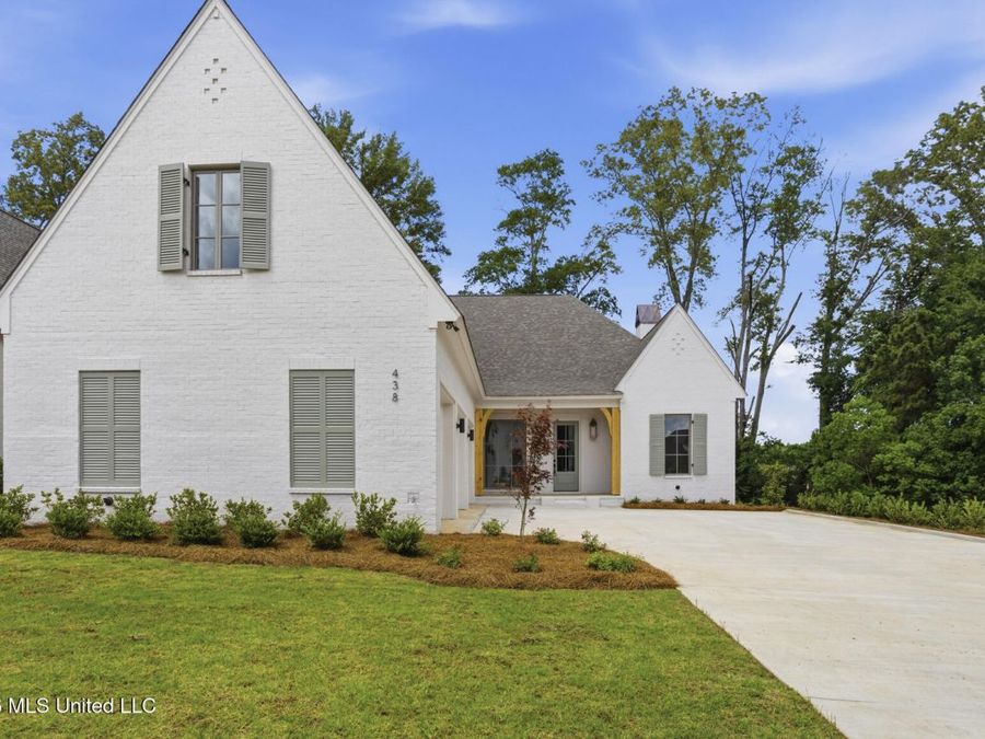 Property Image 4