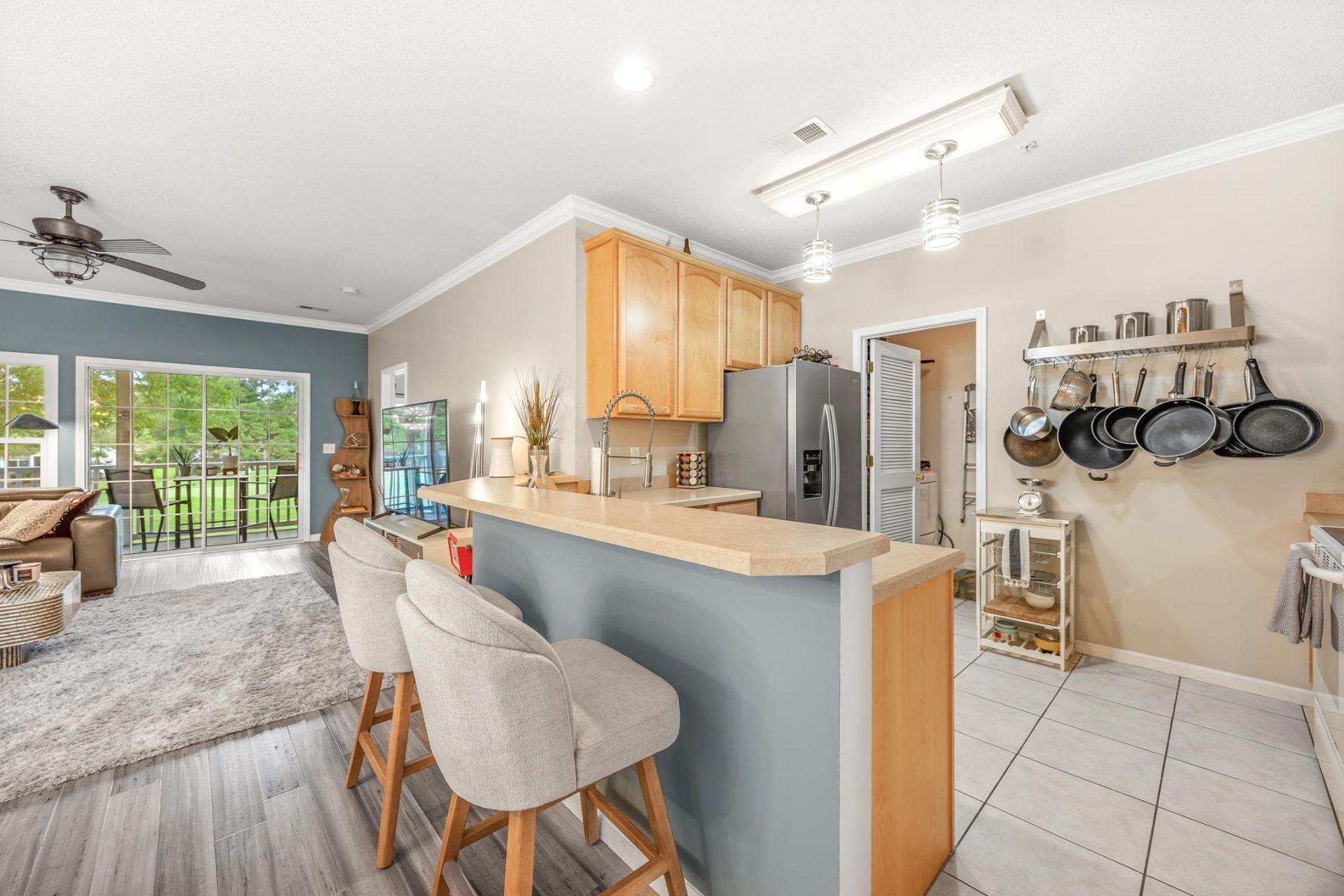 5804 Longwood Dr. Photo 11