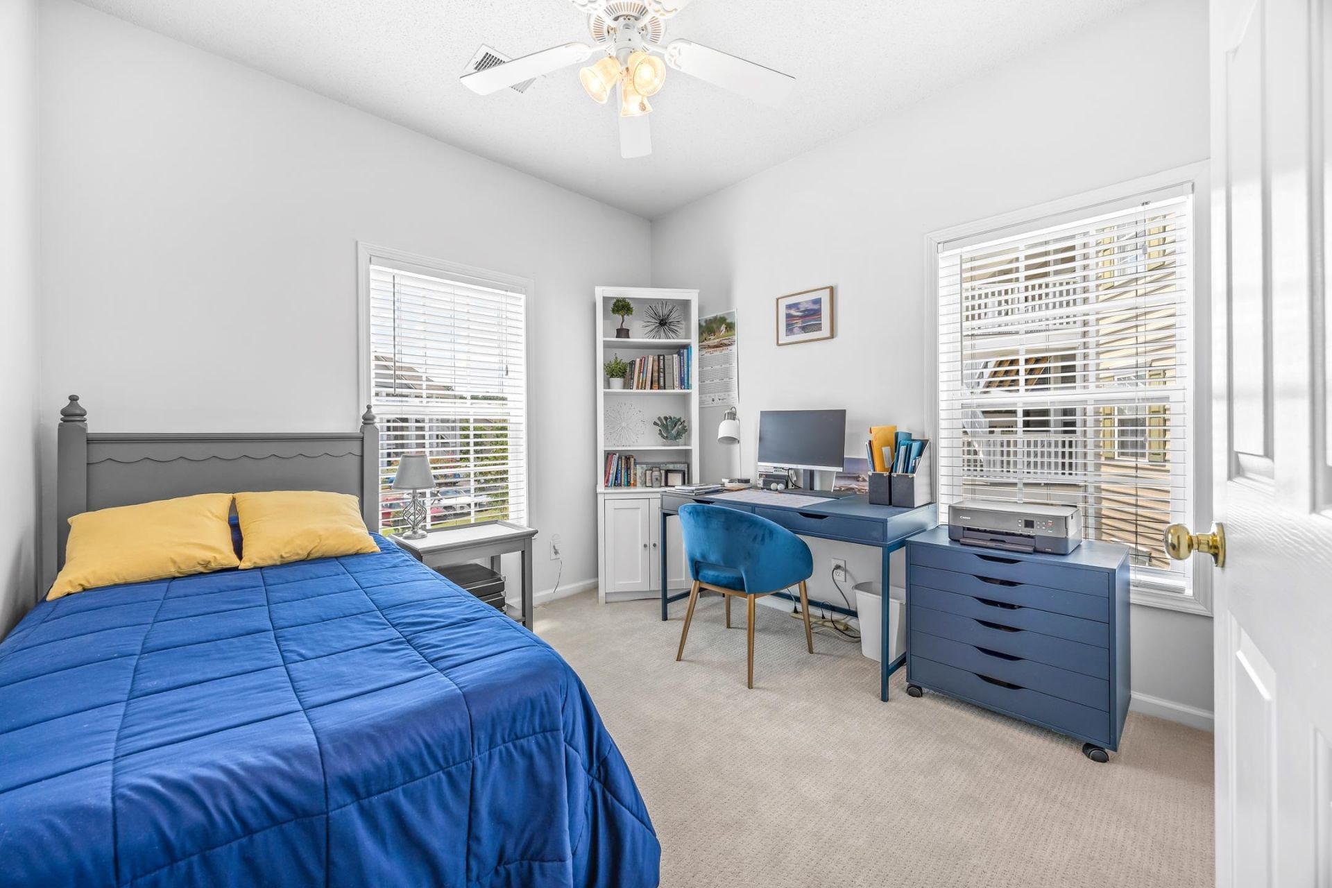 5804 Longwood Dr. Photo 26