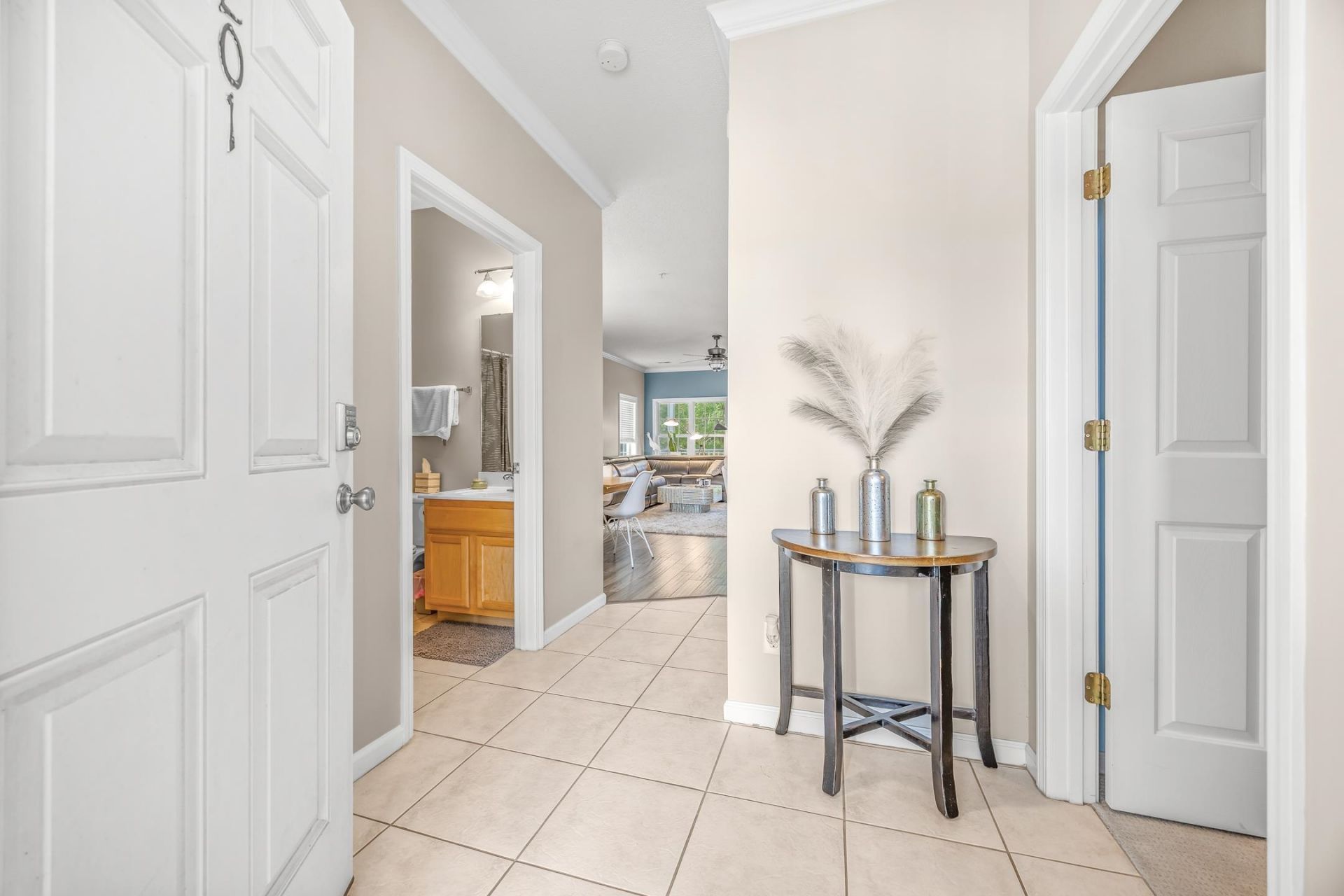 5804 Longwood Dr. Photo 31