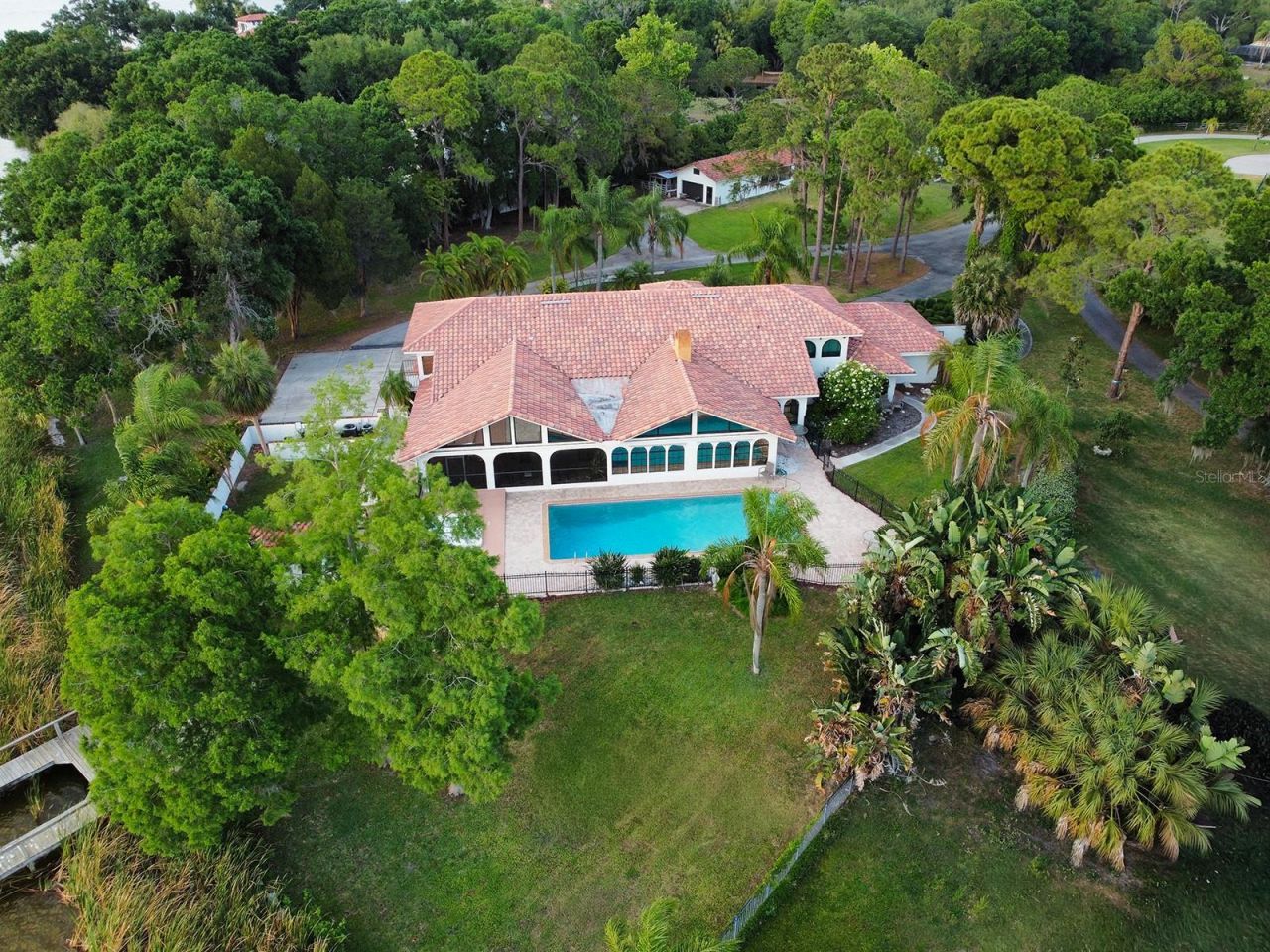 500 N Highland Avenue, Tarpon Springs, FL 34688 Photo