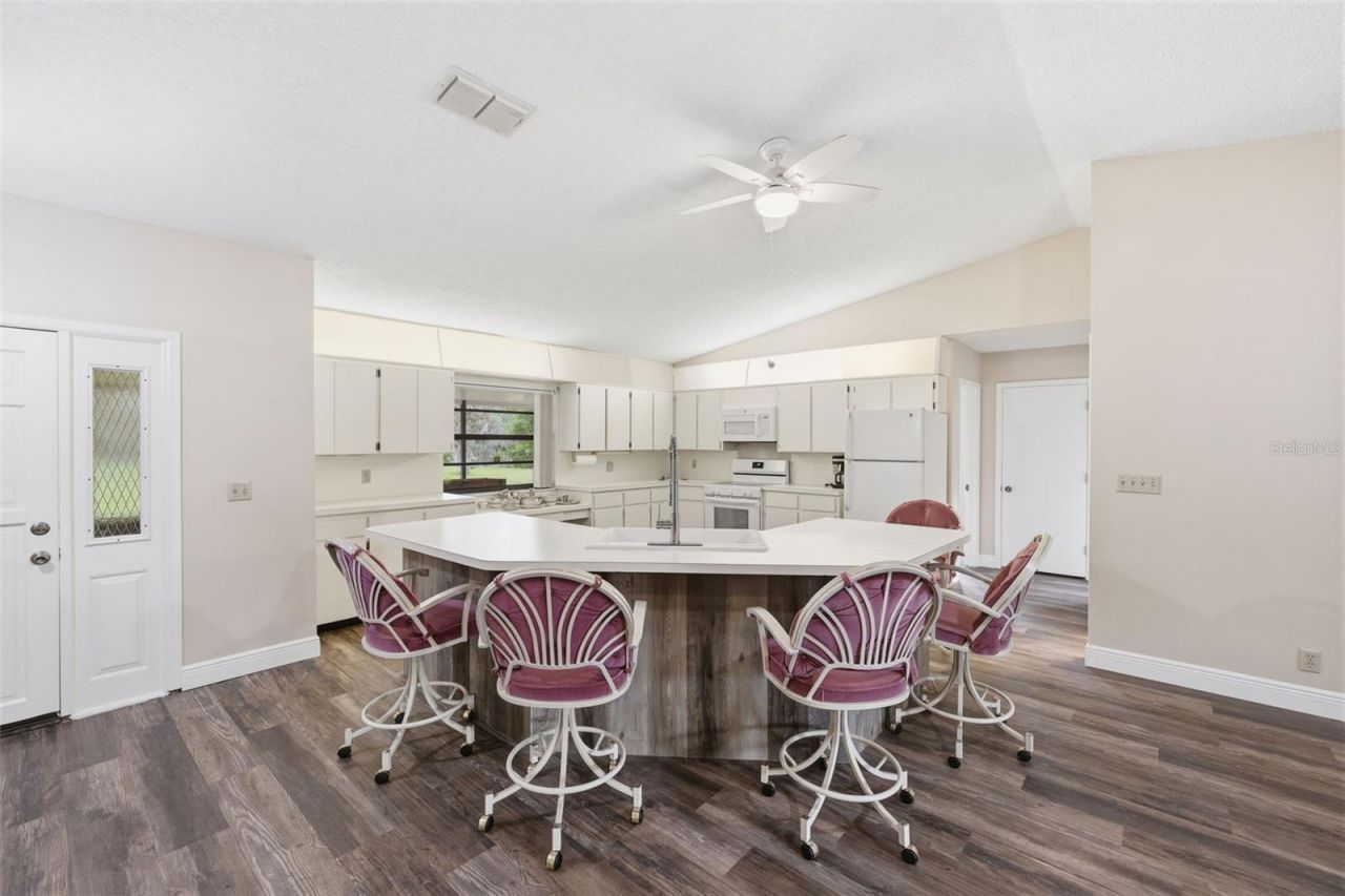 14499 Sandy Drive, Brooksville, FL 34613 Photo